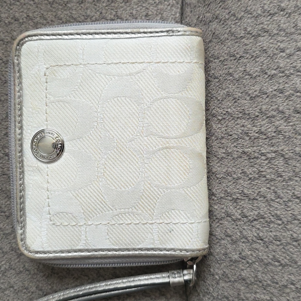 Coach Cream and Silver Women's Wallet